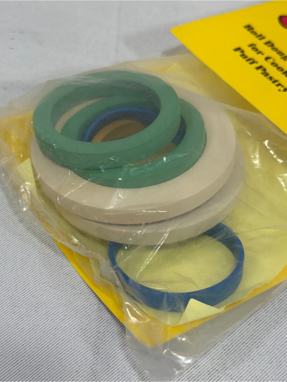 Rolling Pin Rubber Rings Roll dough Thickness 4 Sizes New old stock